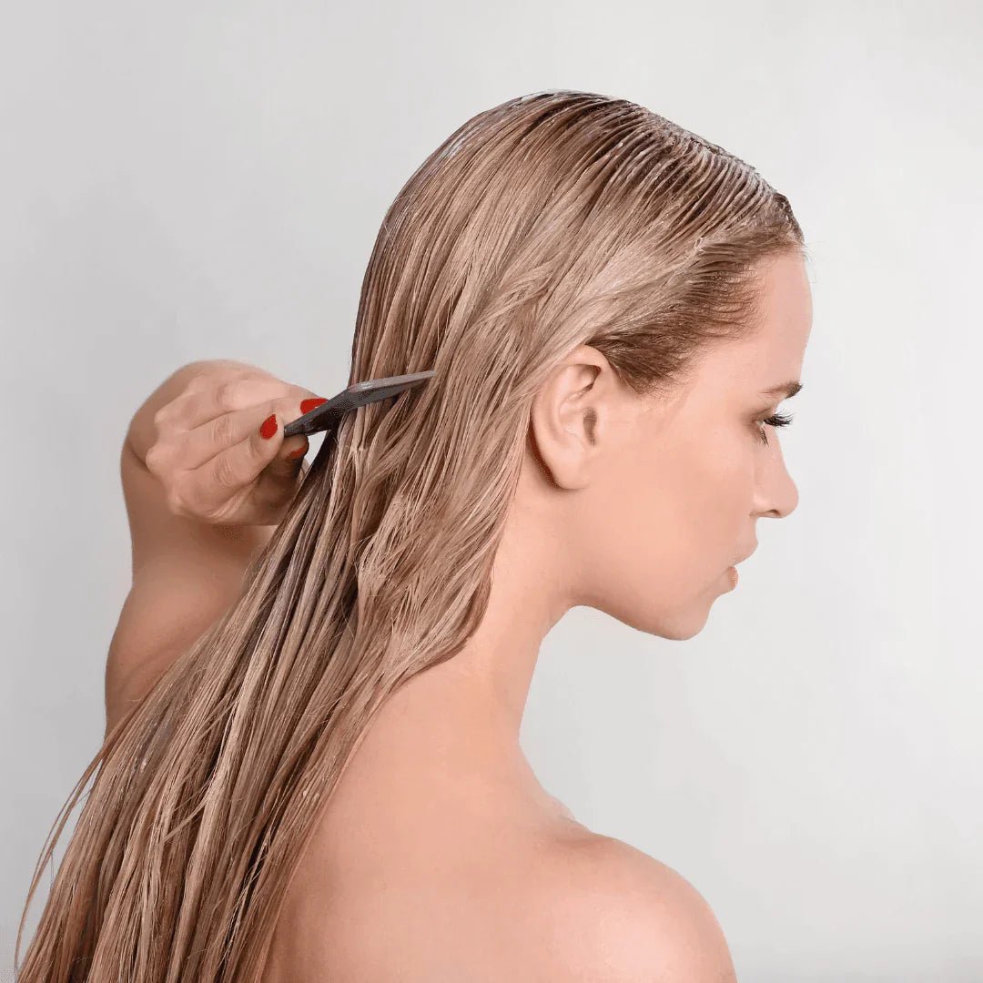 Balsamo Riparatore per Capelli Colorati Danneggiati