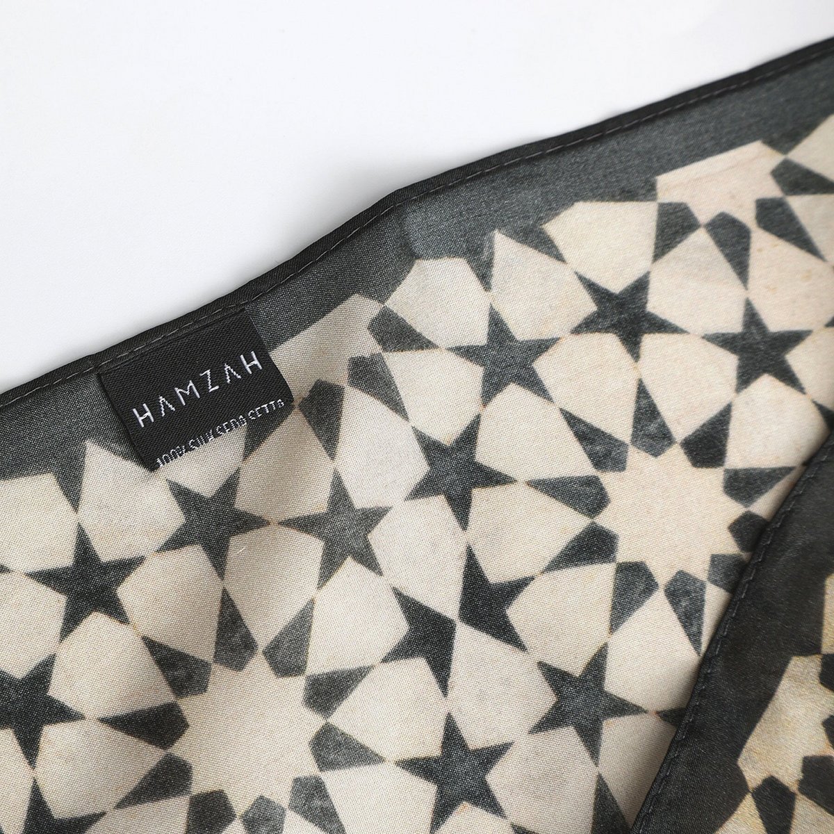 Black and Cream Silk Square Scarf Nujum