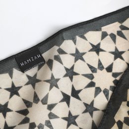 Black and Cream Silk Square Scarf Nujum
