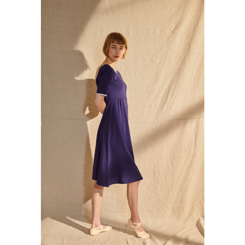 Enea jurk in violetblauw met witte bies voor dames