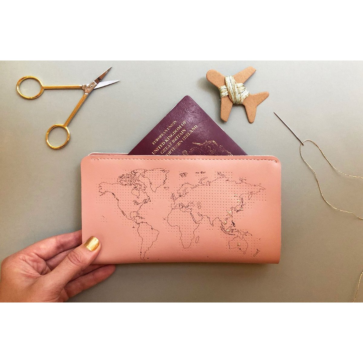 Stitch Travel Wallet - Roze