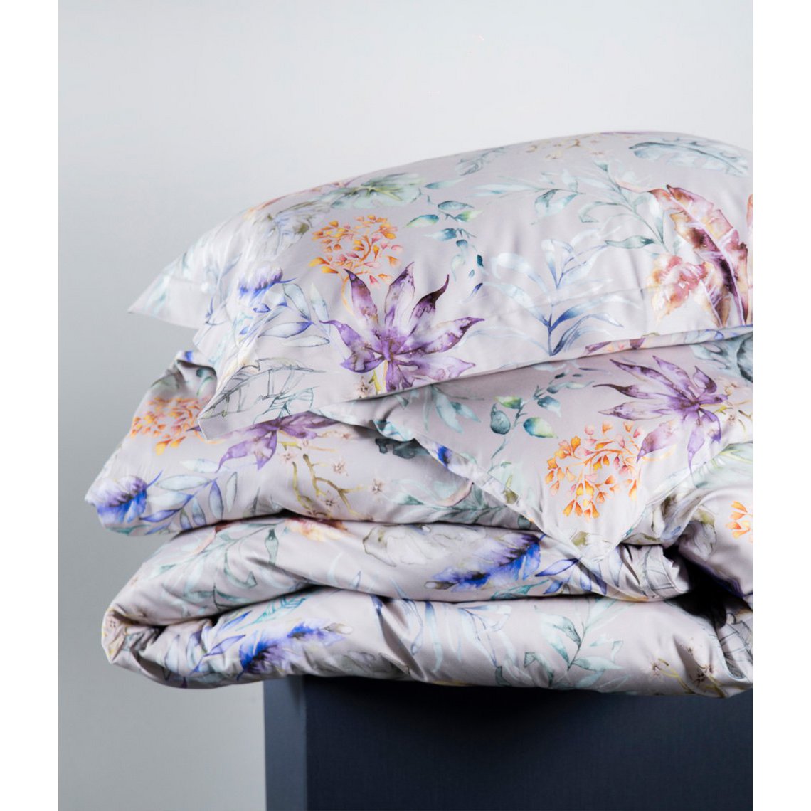Satin sengetøj sæt Flora Costera Almond