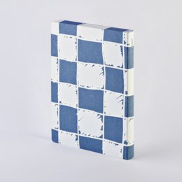 Frække tern - Graphic L | Notesbog A5+ | Stiplet Journal | 3,5 mm prikker | 256 nummererede sider | 120g Premium-papir | genbrugt denim-materiale | bæredygtigt produceret i Tyskland