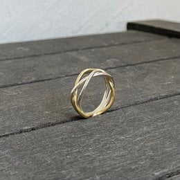 Silver and bronze tangle small ring. Intricately designed statement ring with a unique twisted metal design in silver and bronze tones.
