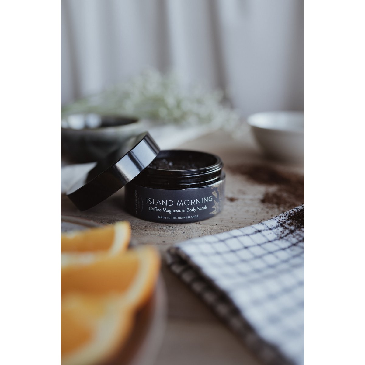 ISLAND MORNING BODY SCRUB