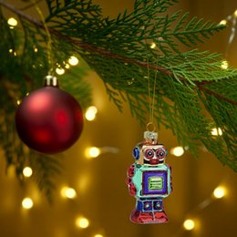 Juleophængsrobot lavet af glas, farverig (B/H/D) 5x9x3cm
