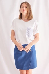 T-shirt pocket rayée