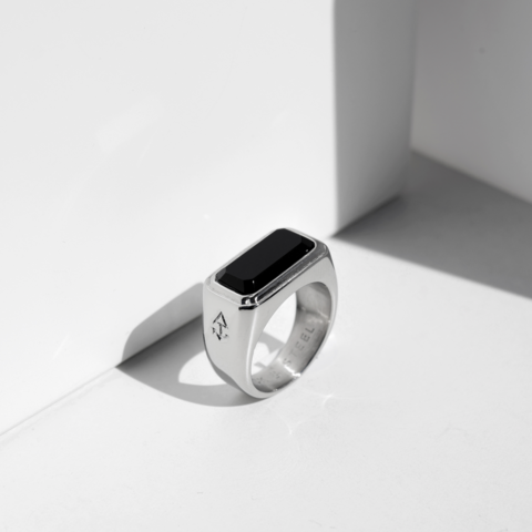 Ring WILD