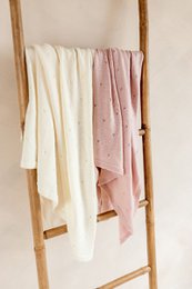 Manta para bebé APOLLO – 100% lana merino – rosa polvo