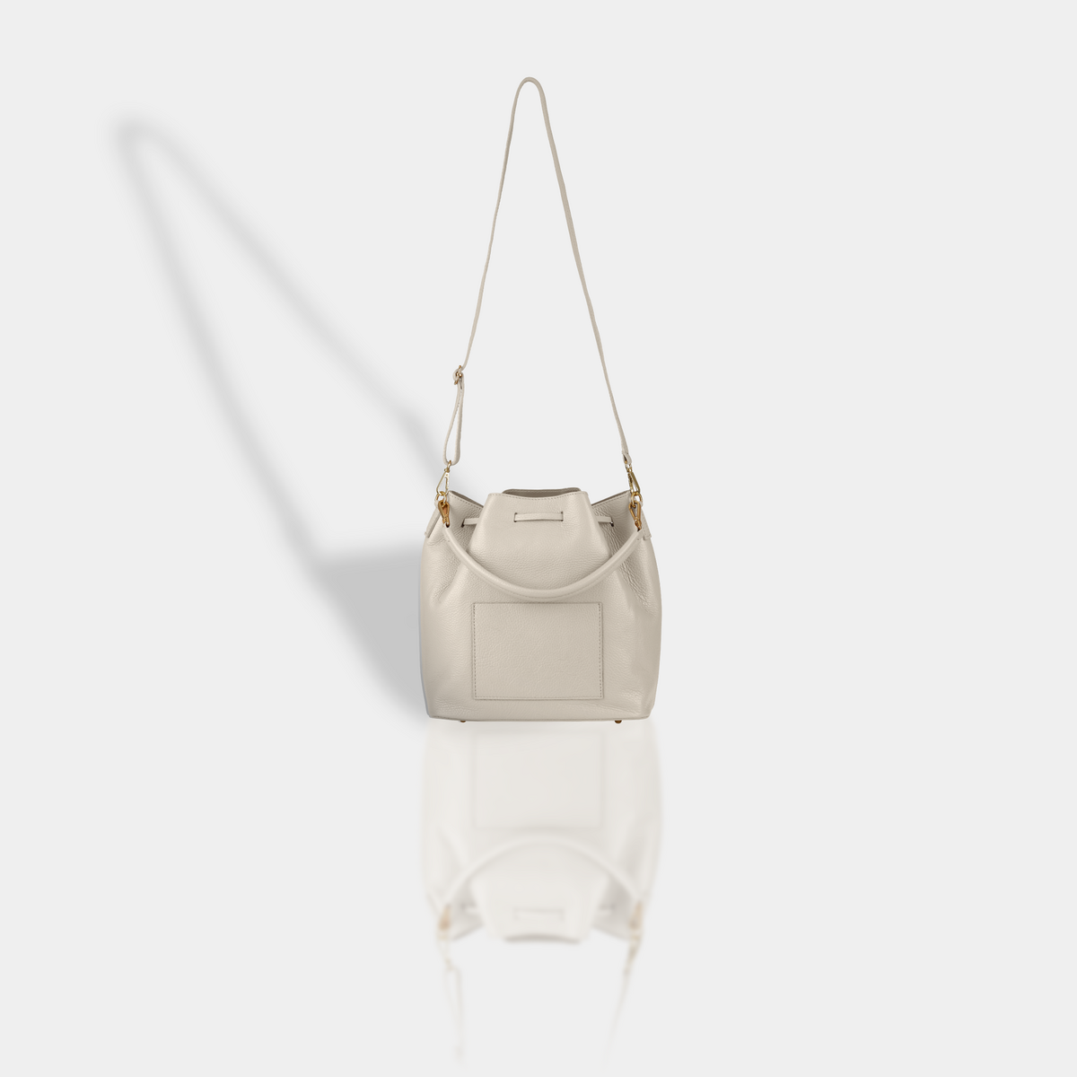 "Kraytar" pouch bag, cream