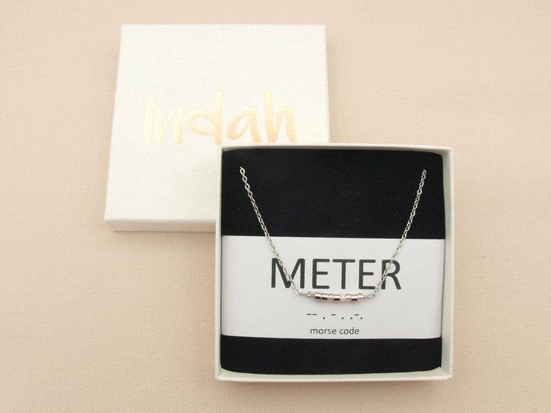Morse code ketting, meter