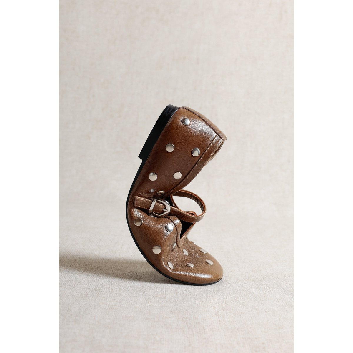 ALLI STUDS MOSGROEN – Glanzend leren Mary Janes met studs