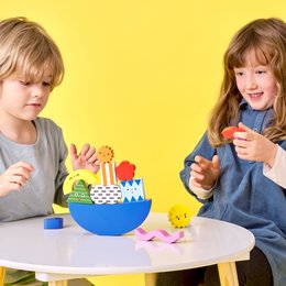 KIDOKI TeeterTotterShapes Wood Balance Game