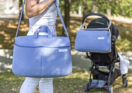 Crossbody barselstaske til barnevogn og hospital. Praktisk og elegant organisatortaske med stor kapacitet. Produkt fremstillet i Spanien.