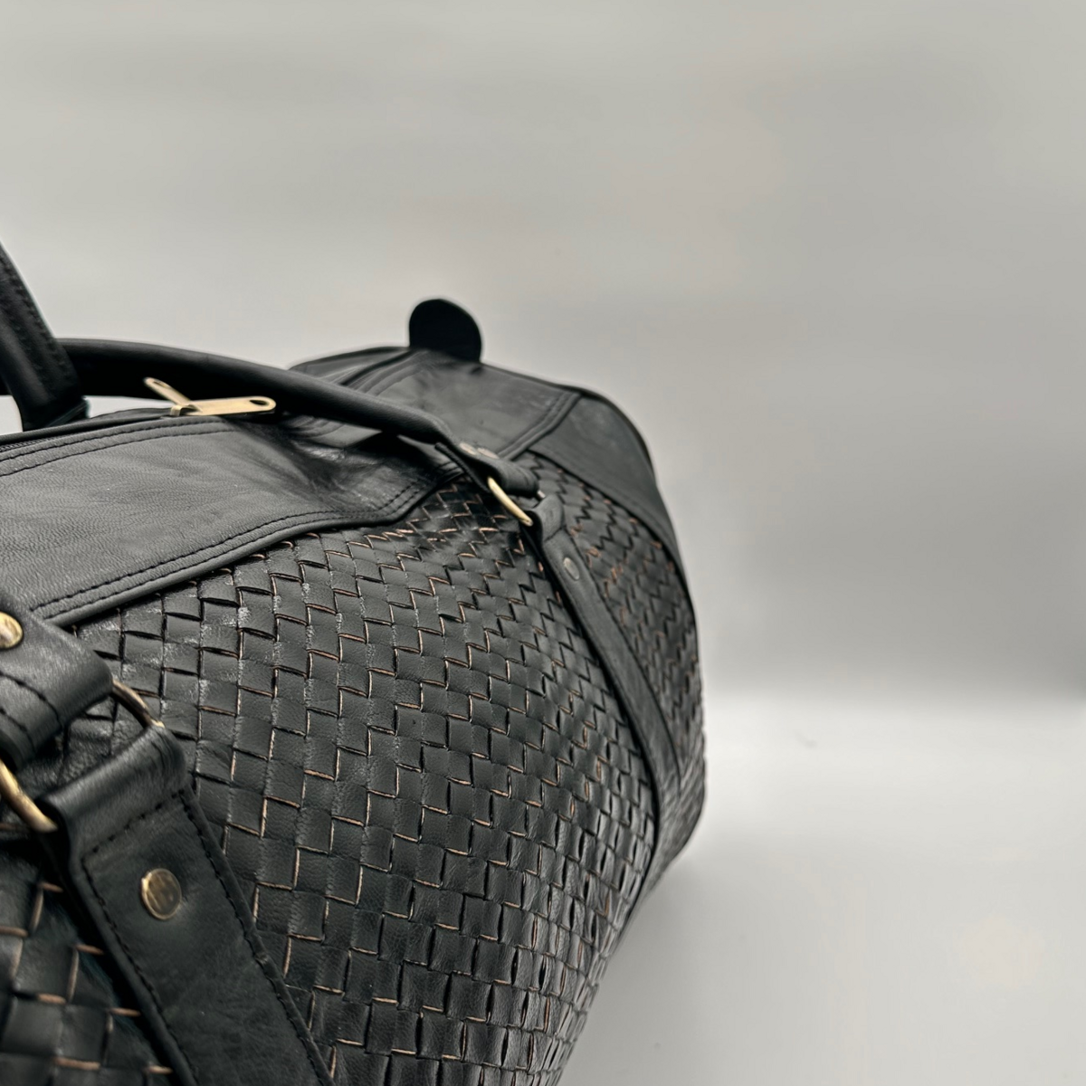Classy Wonder Black-handmade lederen reistas