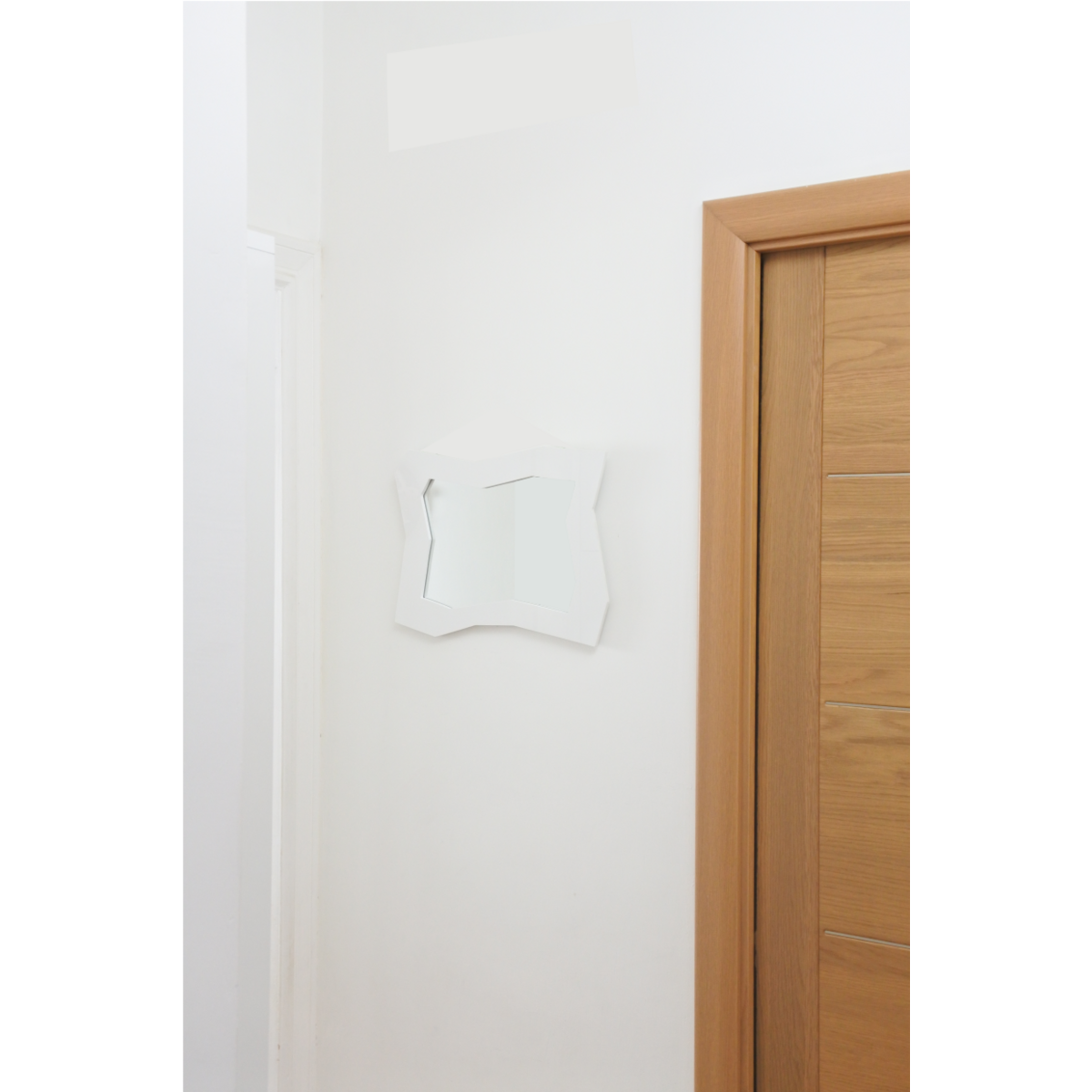 Le petit miroir blanc