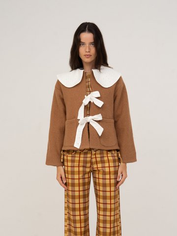 Babydoll Collar Brown Jacket Perfume