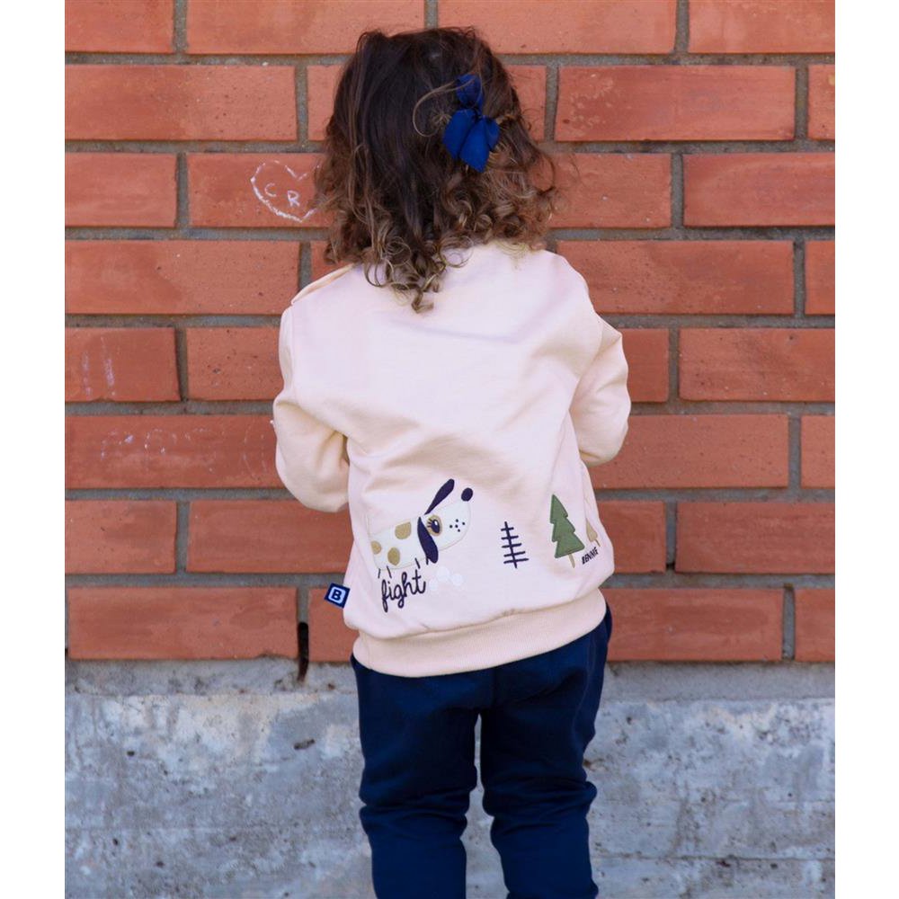 Schneeballschlacht-Sweatshirt- und Jogger-Set