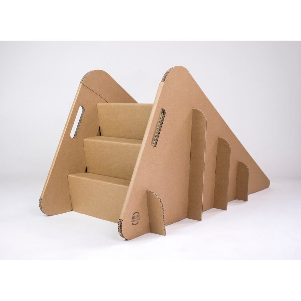 Toboggan en carton pour tout-petits