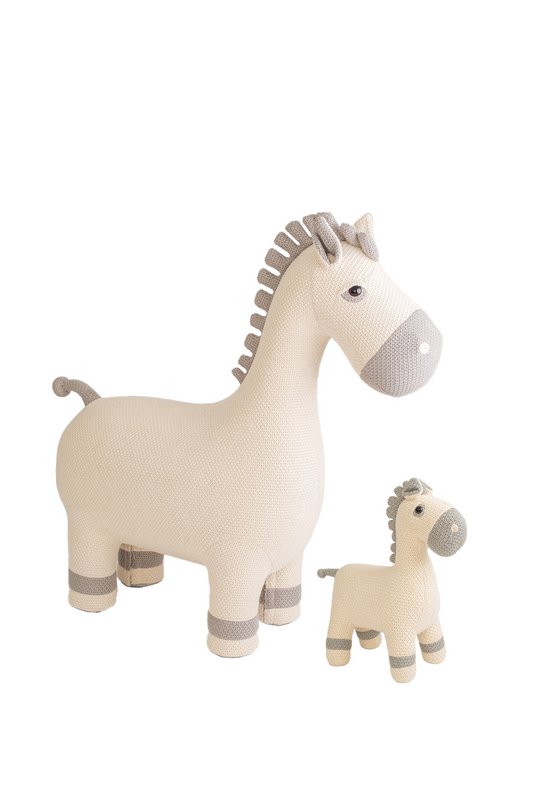 100% white cotton mares plush pack