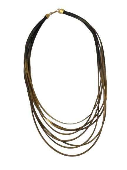 Onregelmatige lengtes rubberen koorden ketting - zwart