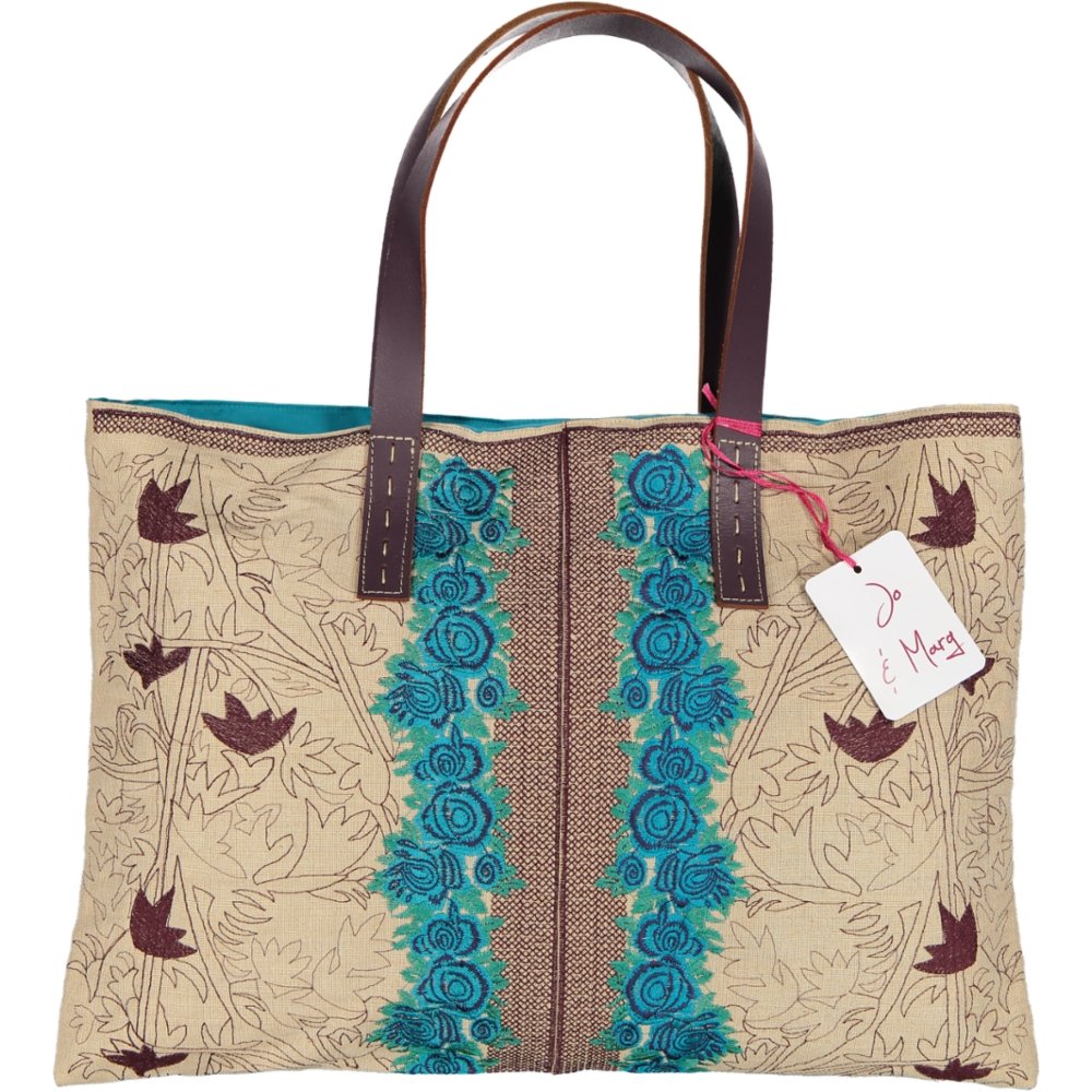 Manon embroidered burlap