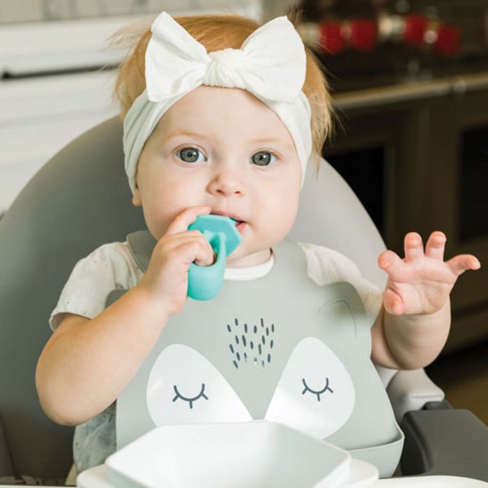 Slabbetje voor baby's vanaf 4 maanden in siliconen met dieren voor het spenen en voeden
