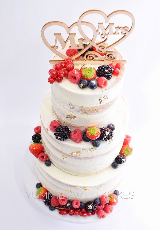 Figura tarta Mr & Mrs corazones