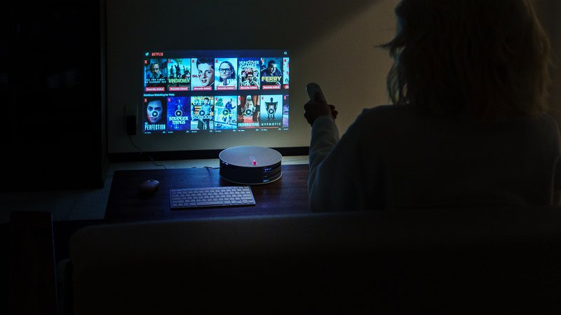 Projektor Circle WiFi + HDMI