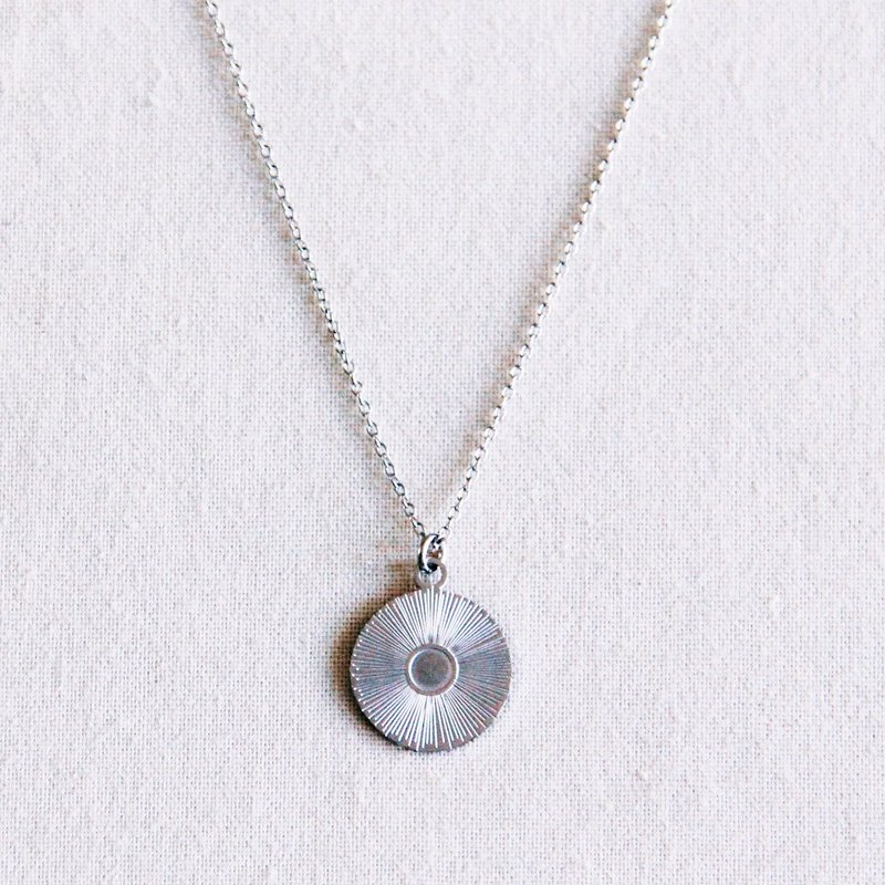 Stainless steel fine chain with round fantasy charm - silver