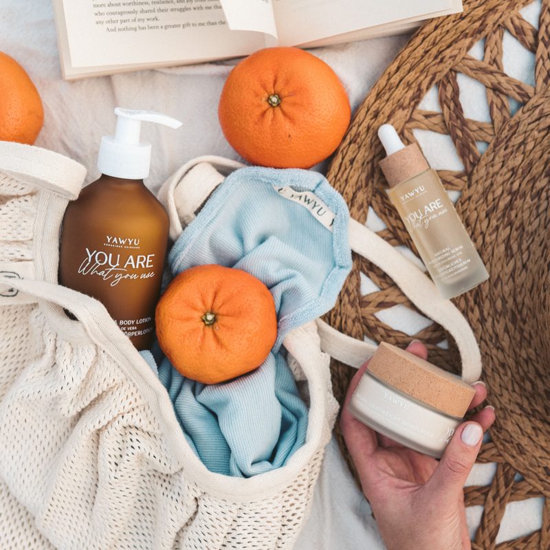 NATURAL HAND & BODYLOTION
