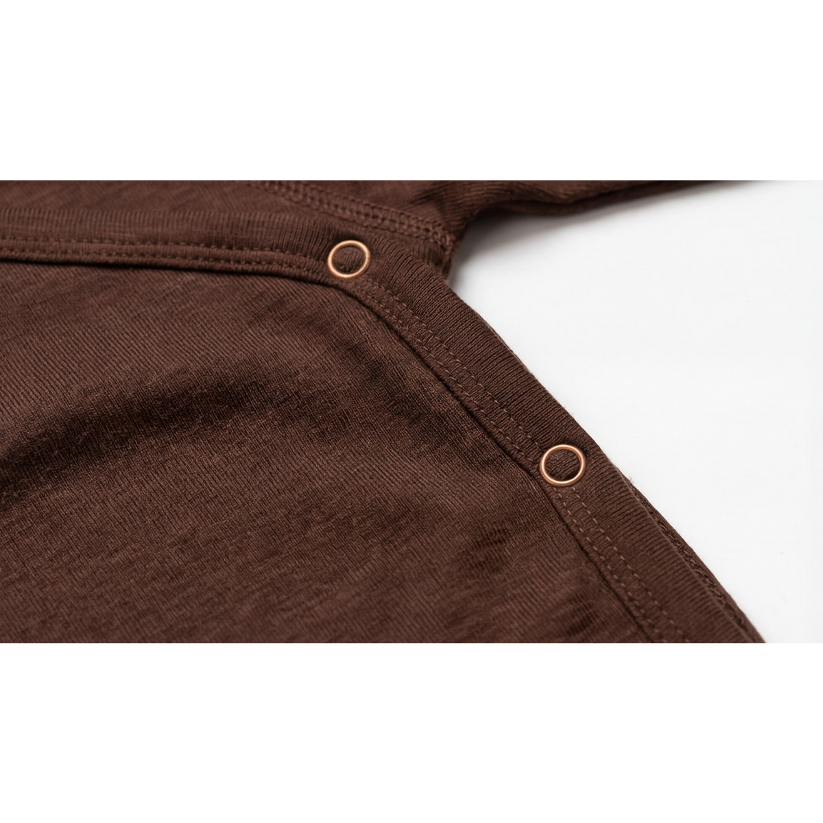 Playsuit / Strampler aus Wolle – Merinowolle – Schokoladenfondant