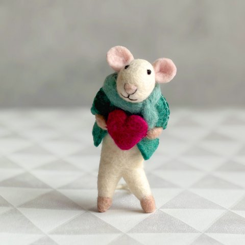 Lovely larry