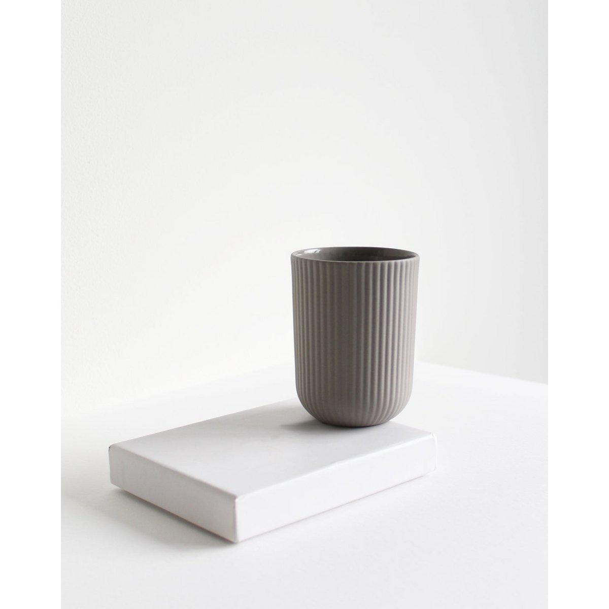 Colonne de tasse à café | gris clair