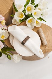 Elegant Personalized Oak Wood Oval Napkin Ring, Custom Engraved Table Decor for Weddings, Dinner Parties, and Home Dining, Wedding Favor