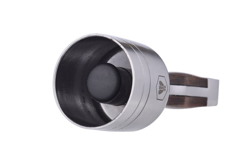 LAGUIOLE BOUCHON CHAMPAGNE BOTTLE STOPPER