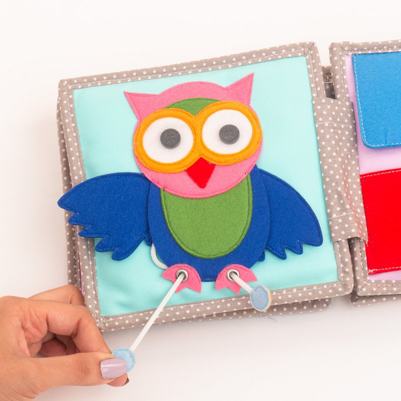 Peek-a-Boo – Mini libro tranquillo di 6 pagine