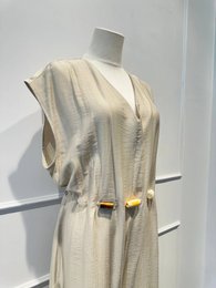 Lang Jumpsuit-kjole med perlebælte - VISCOSE - 8800