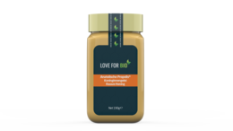 Organic honey blend with propolis and royal jelly, featuring a natural golden color and rich, floral aroma.