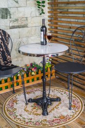 Table, 57 cm round