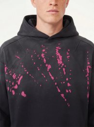 Urban-Chic Hoodie – from Ultra-Soft Material for a Strong Presence