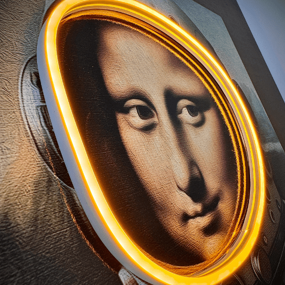 Gioconda Astronaut | Led Wall Art