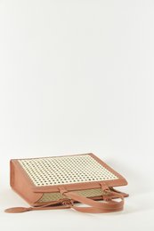 CORAL CHAÎSE CARRÉ HANDBAG