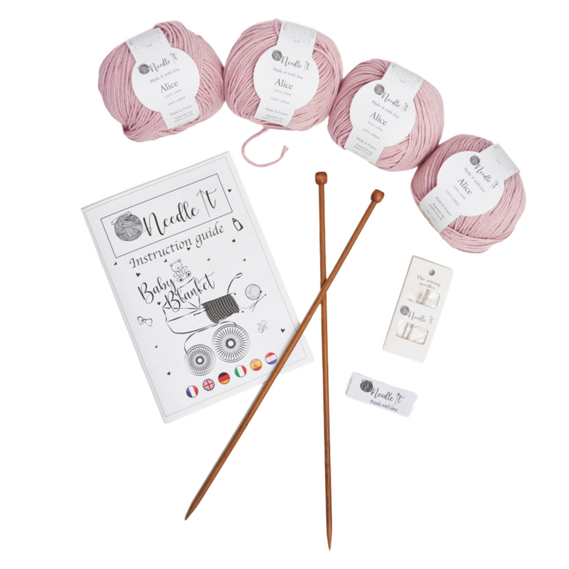 NEEDLE IT® Kit Tricot pour débutant complet avec aiguilles à tricot – Couverture bébé à tricoter soi-même - Idée Cadeau (Rose)