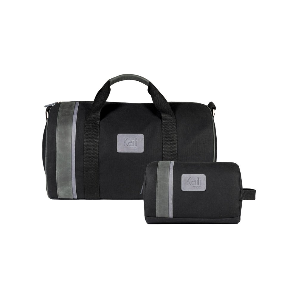K2005AF | Beauty Case in Canvas 100% Cotton/Genuine Full Grain Leather, Naked. Black colour. Side handle. Zipper closure. Dimensions: 25 x 15 x 17 cm. Packaging: TNT bag