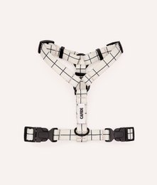 Recycled PET harness with beige line design, suitable for small to medium-sized pets. Made of durable, eco-friendly materials.