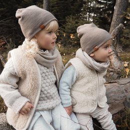 Merino vendbar hat - jeans-beige