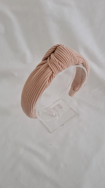 Ribbed Knot Natural HHB