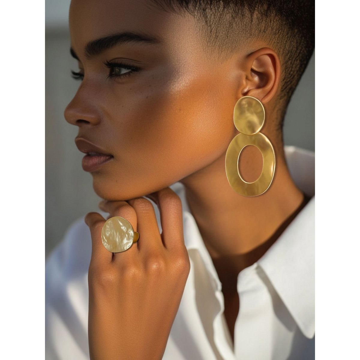 Boucles d'oreilles tendance Meij dorées