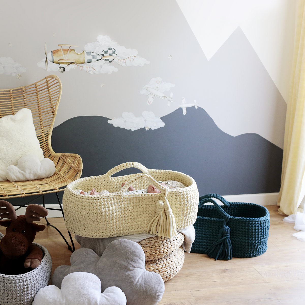 Moses Basket - Blond